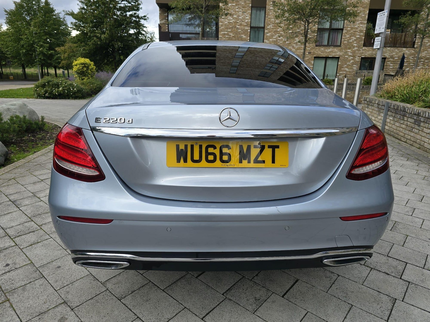 Used Mercedes-Benz E Class 2016 for sale - 76988242: Photo 6