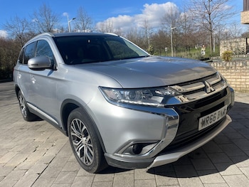 Mitsubishi - Outlander