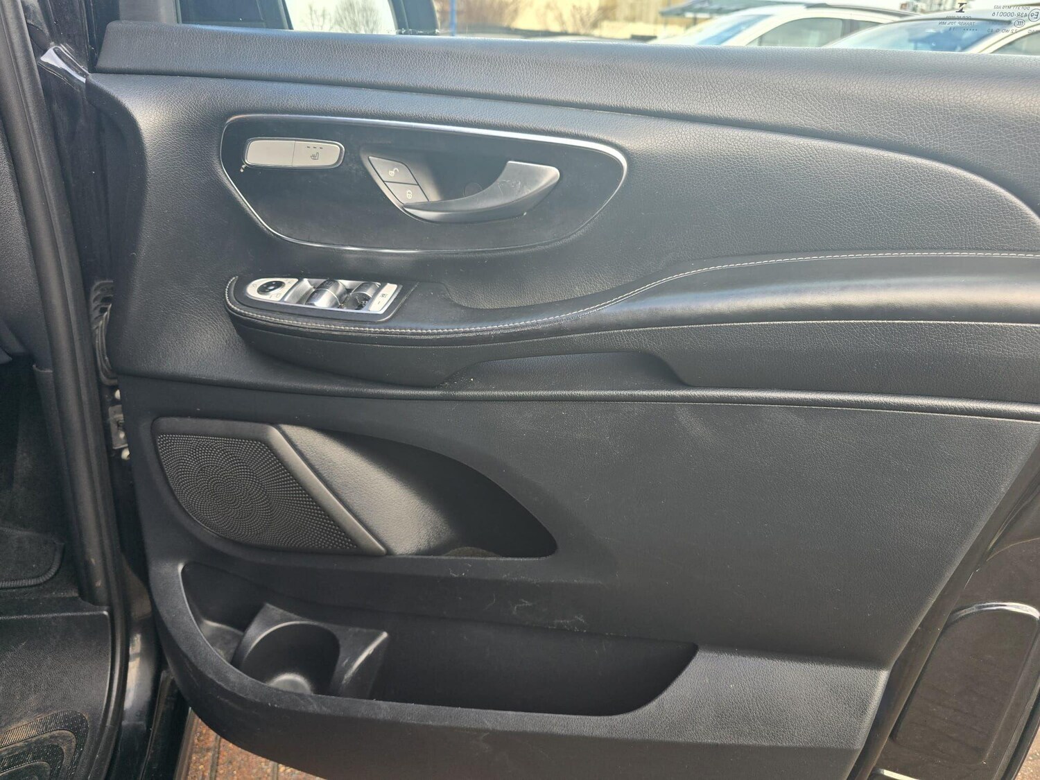 Used Mercedes-Benz V-Class for sale - 77695886: Photo 23