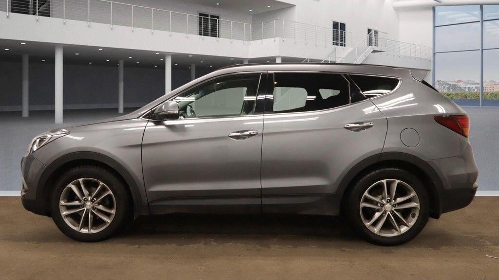 Used Hyundai Santa Fe 2015 for sale - 78047956: Photo 6