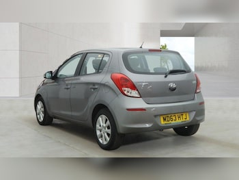 Used Hyundai i20 2014 for sale - 79188552: Photo