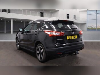 Used Nissan Qashqai 2015 for sale - 77695683: Photo