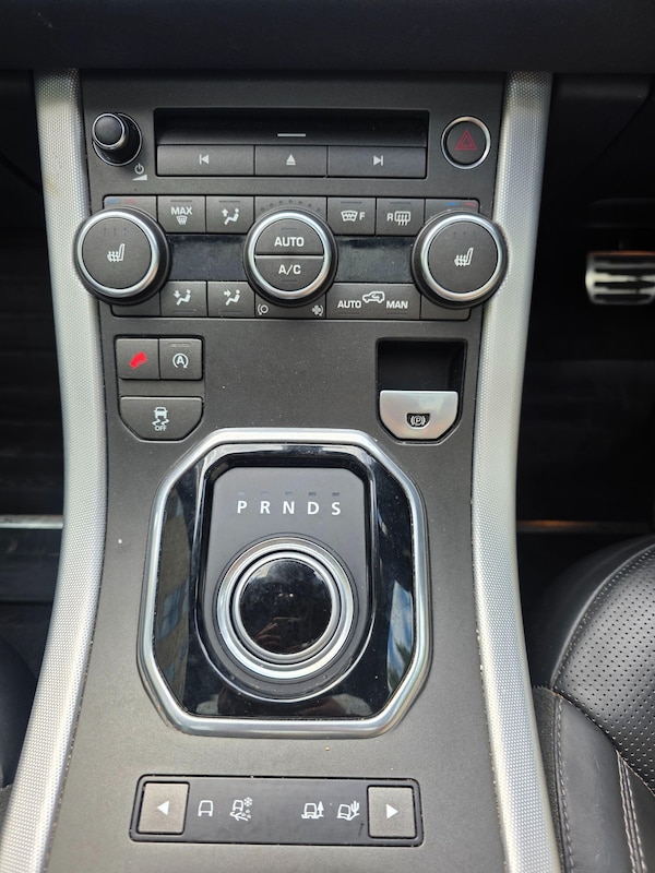 Used Land Rover Range Rover Evoque 2016 for sale - 75658580: Photo 32