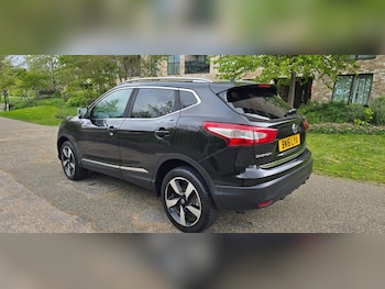 Used Nissan Qashqai 2016 for sale - 78260530: Photo