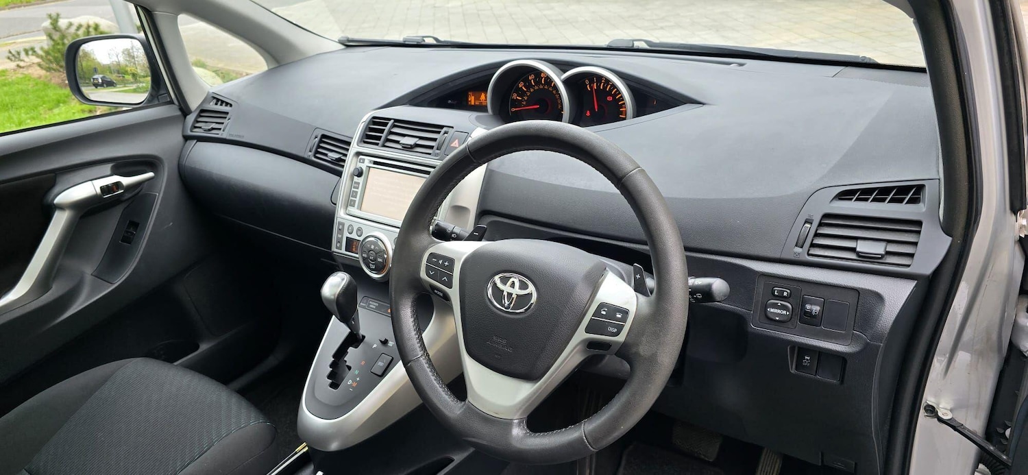 Used Toyota Verso for sale - 78136226: Photo 10