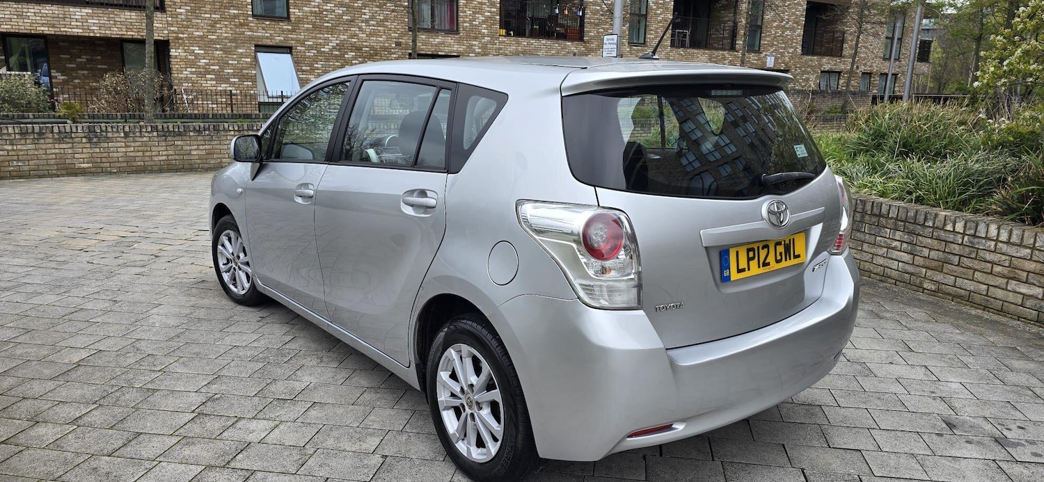 Used Toyota Verso for sale - 78136226: Photo 5