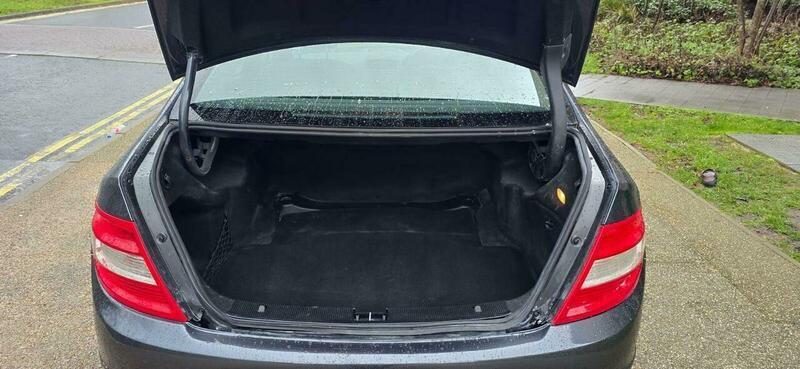 Used Mercedes-Benz C Class 2010 for sale - 77039813: Photo 21