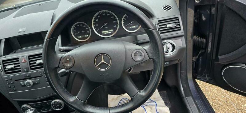 Used Mercedes-Benz C Class 2010 for sale - 77039813: Photo 22