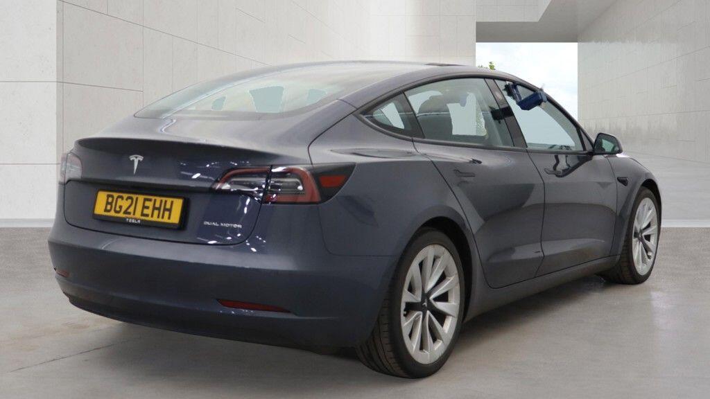 Used Tesla Model 3 2021 for sale - 78170331: Photo 4