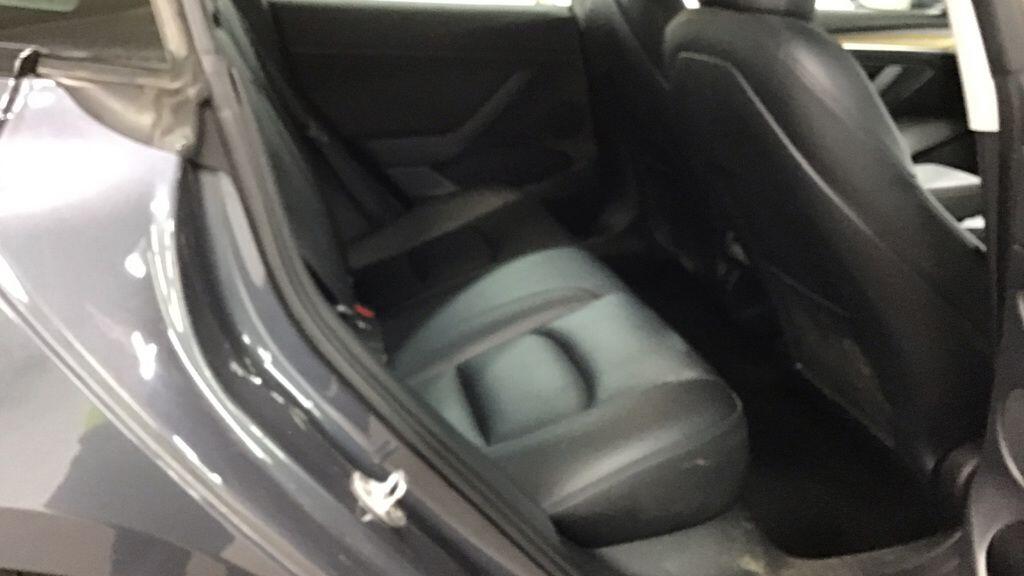 Used Tesla Model 3 2021 for sale - 78170331: Photo 8