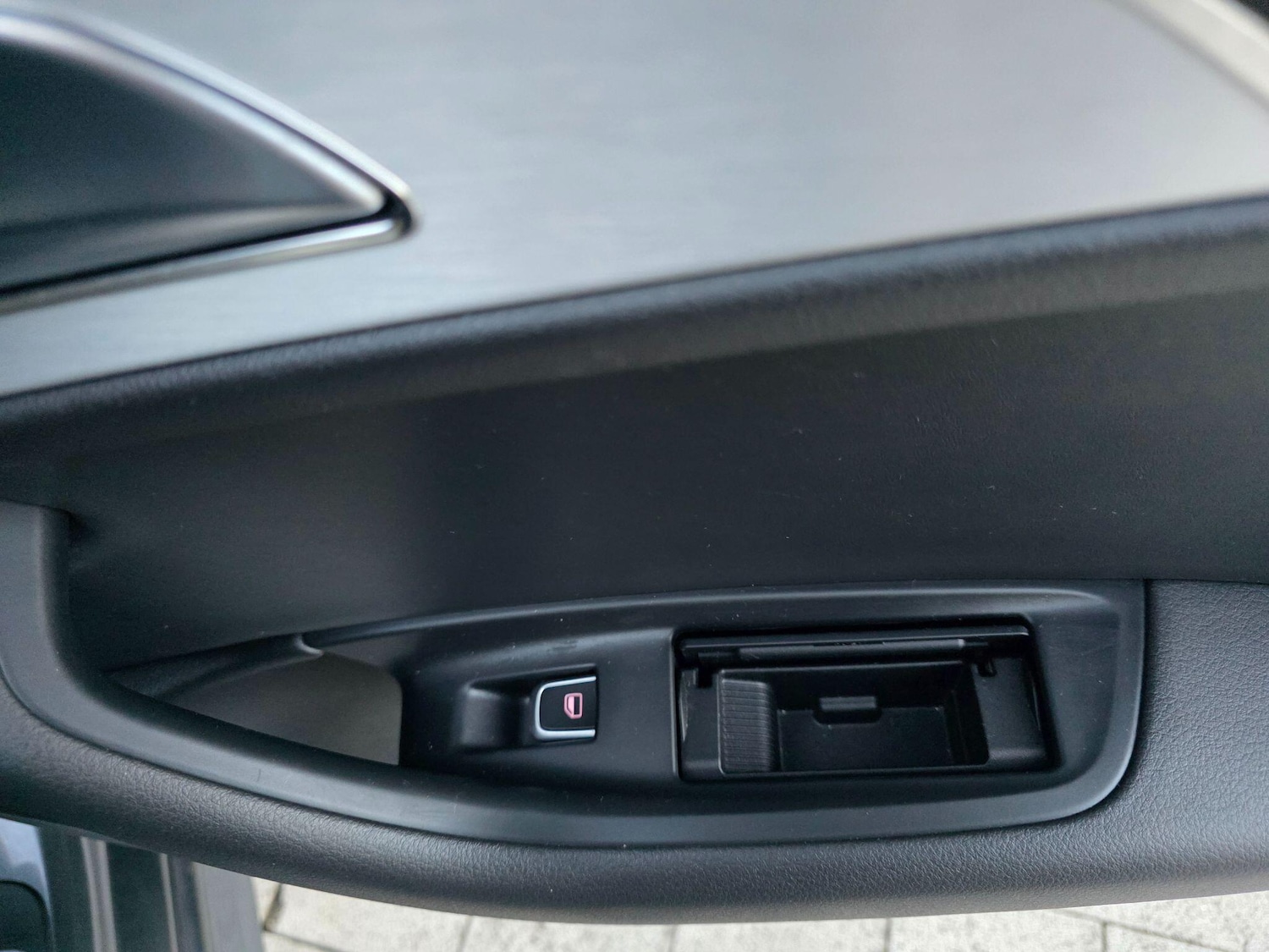 Used Audi A6 Saloon 2015 for sale - 76227452: Photo 21