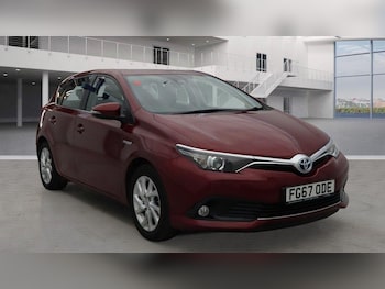 2017 (67) - 1.8 VVT-h Business Edition CVT Euro 6 (s/s) 5dr (Safety Sense)