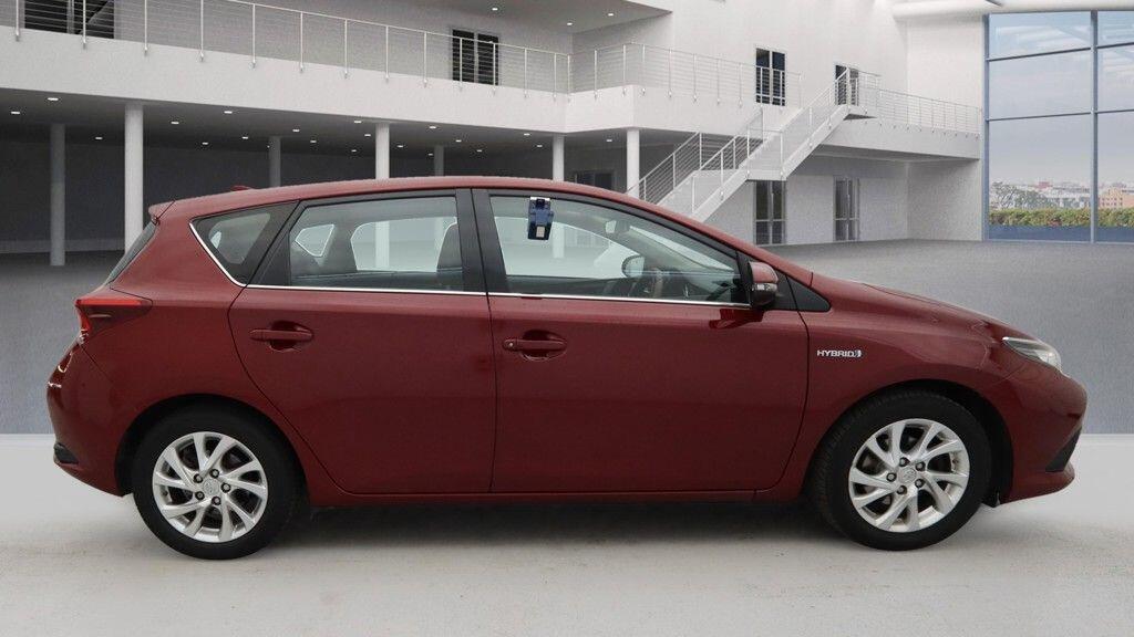 Used Toyota Auris 2017 for sale - 76138515: Photo 5