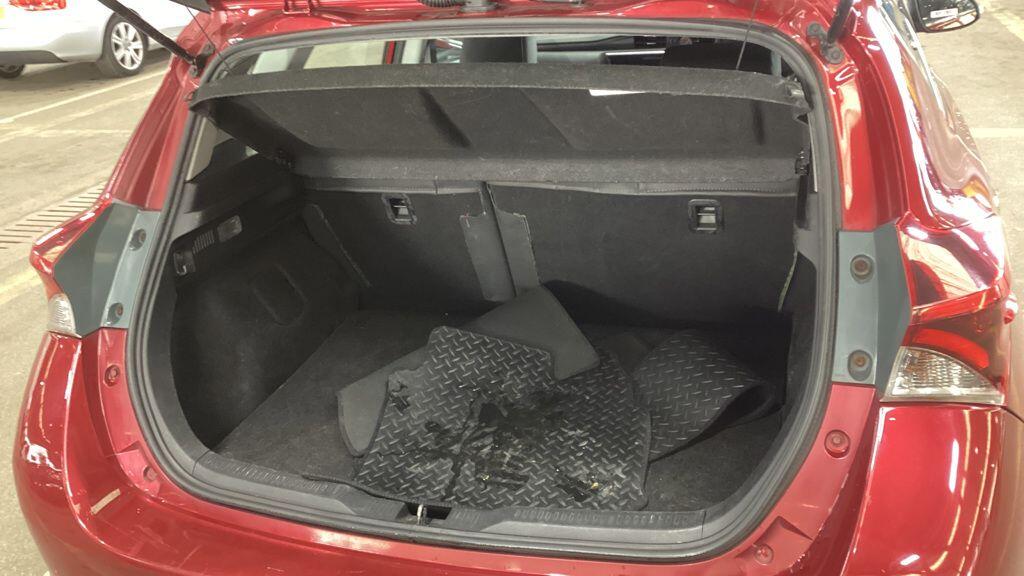 Used Toyota Auris 2017 for sale - 76138515: Photo 7