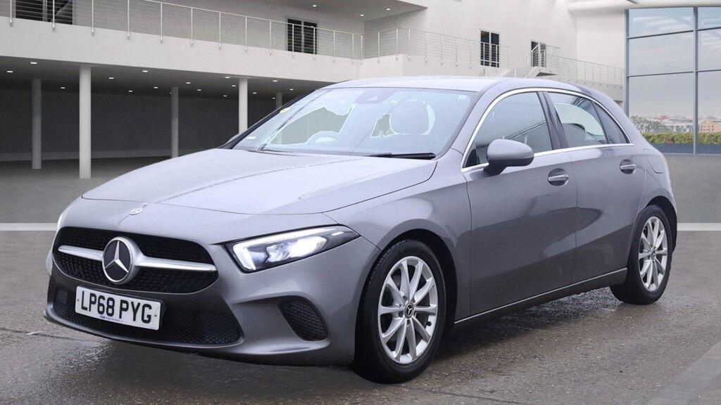 Used Mercedes-Benz A-Class 2018 for sale - 77306029: Photo 2