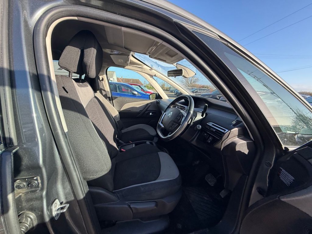 Used Citroen Grand C4 Picasso 2015 for sale - 77583481: Photo 10