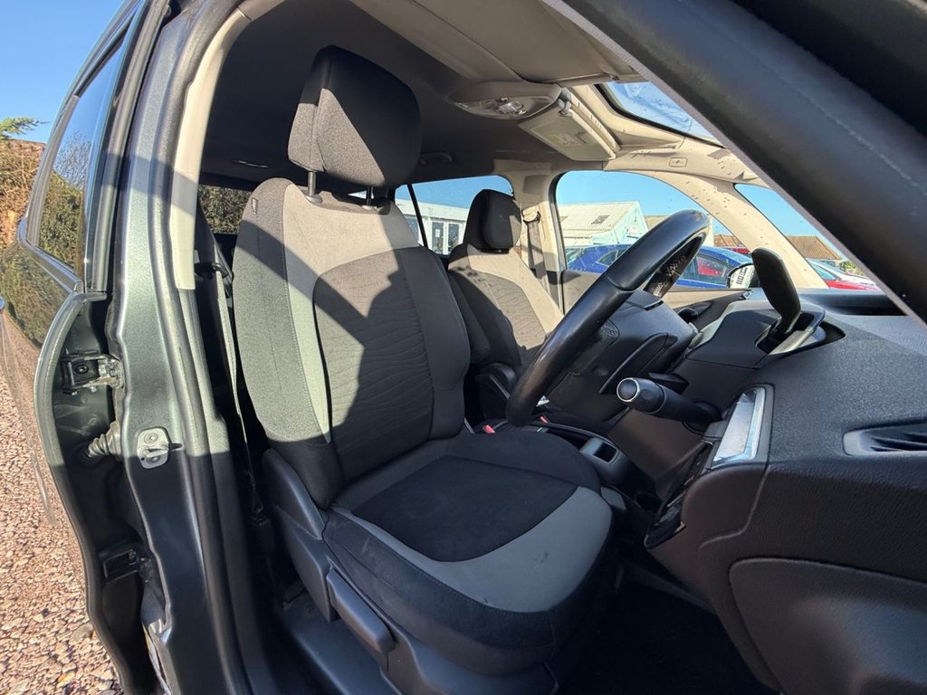 Used Citroen Grand C4 Picasso 2015 for sale - 77583481: Photo 9