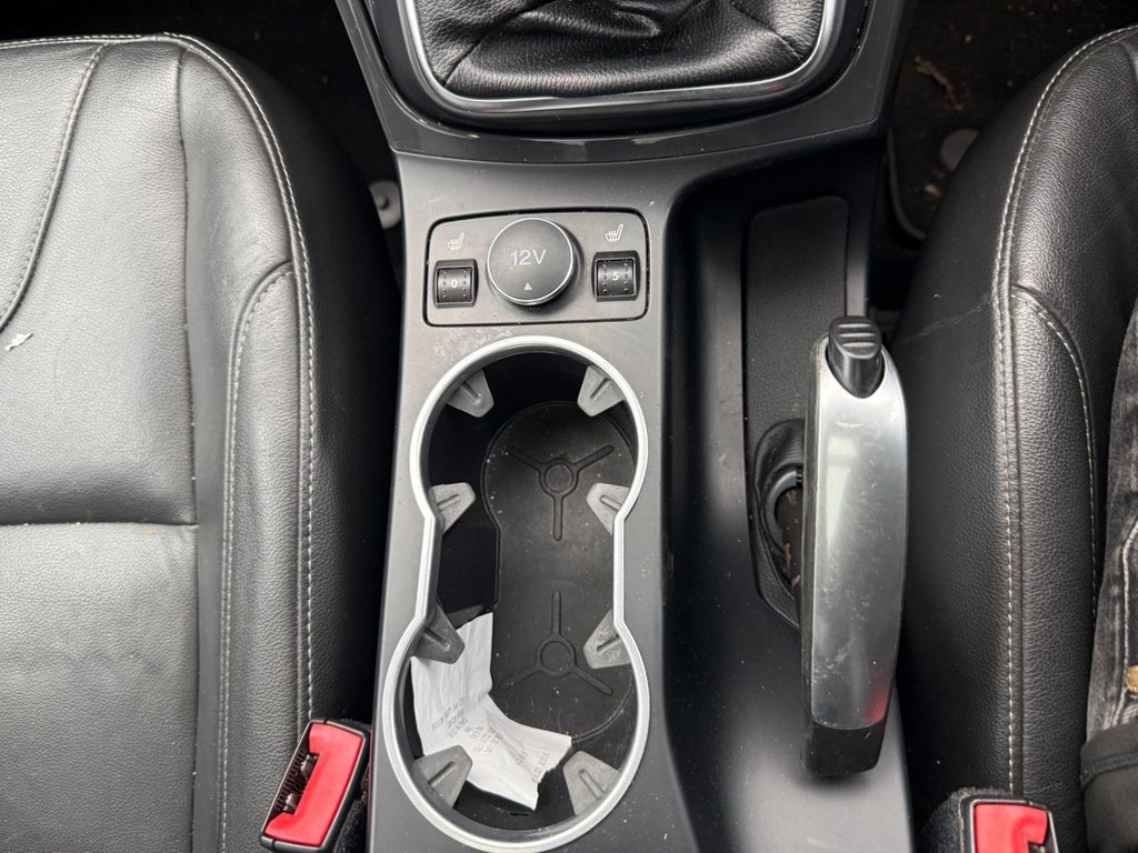 Used Ford Kuga 2015 for sale - 77394357: Photo 16