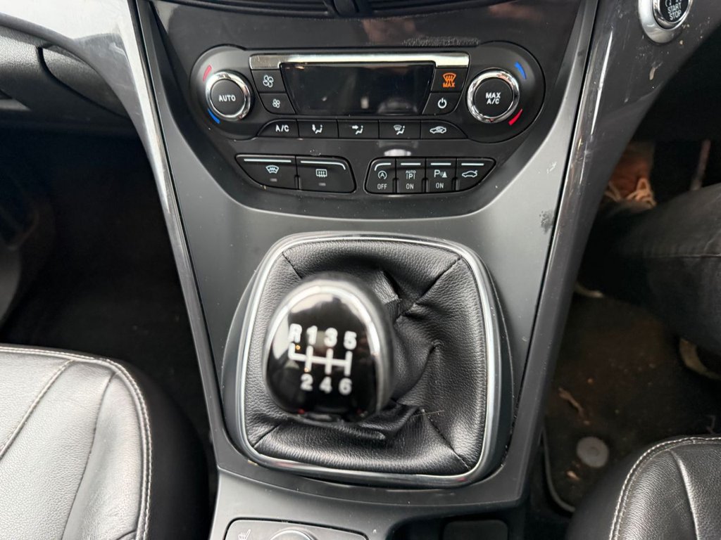 Used Ford Kuga 2015 for sale - 77394357: Photo 17