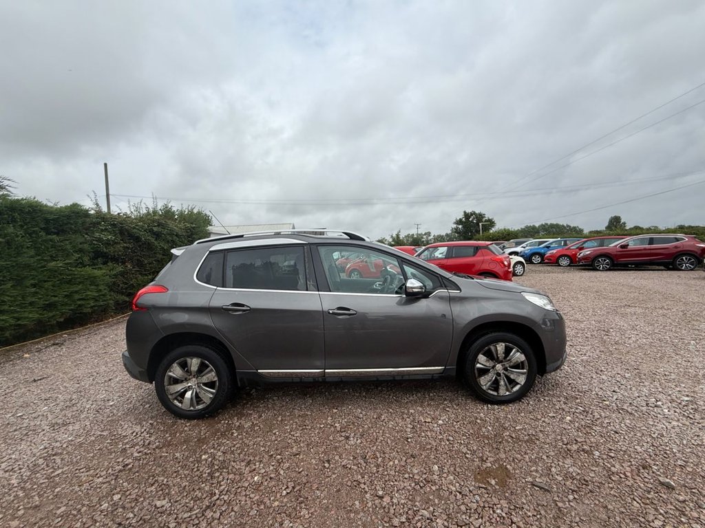 Used Peugeot 2008 2015 for sale - 76469995: Photo 11