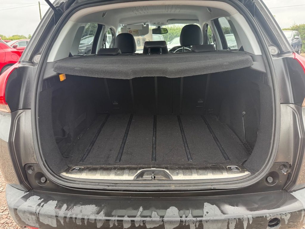 Used Peugeot 2008 2015 for sale - 76469995: Photo 12