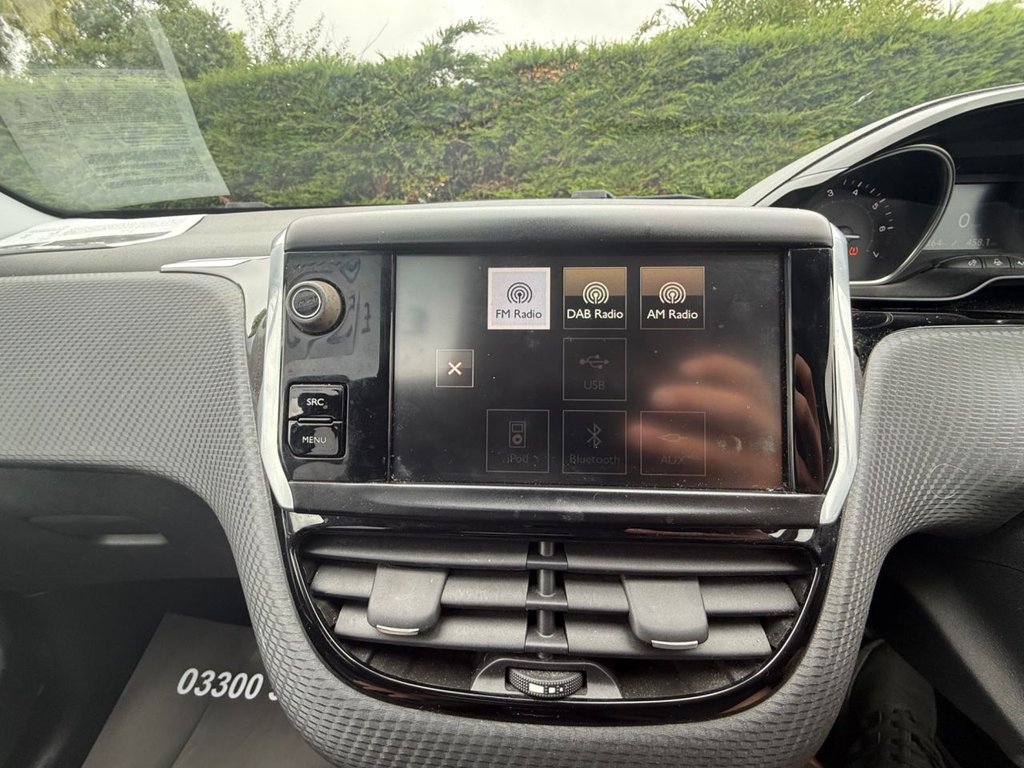 Used Peugeot 2008 2015 for sale - 76469995: Photo 24