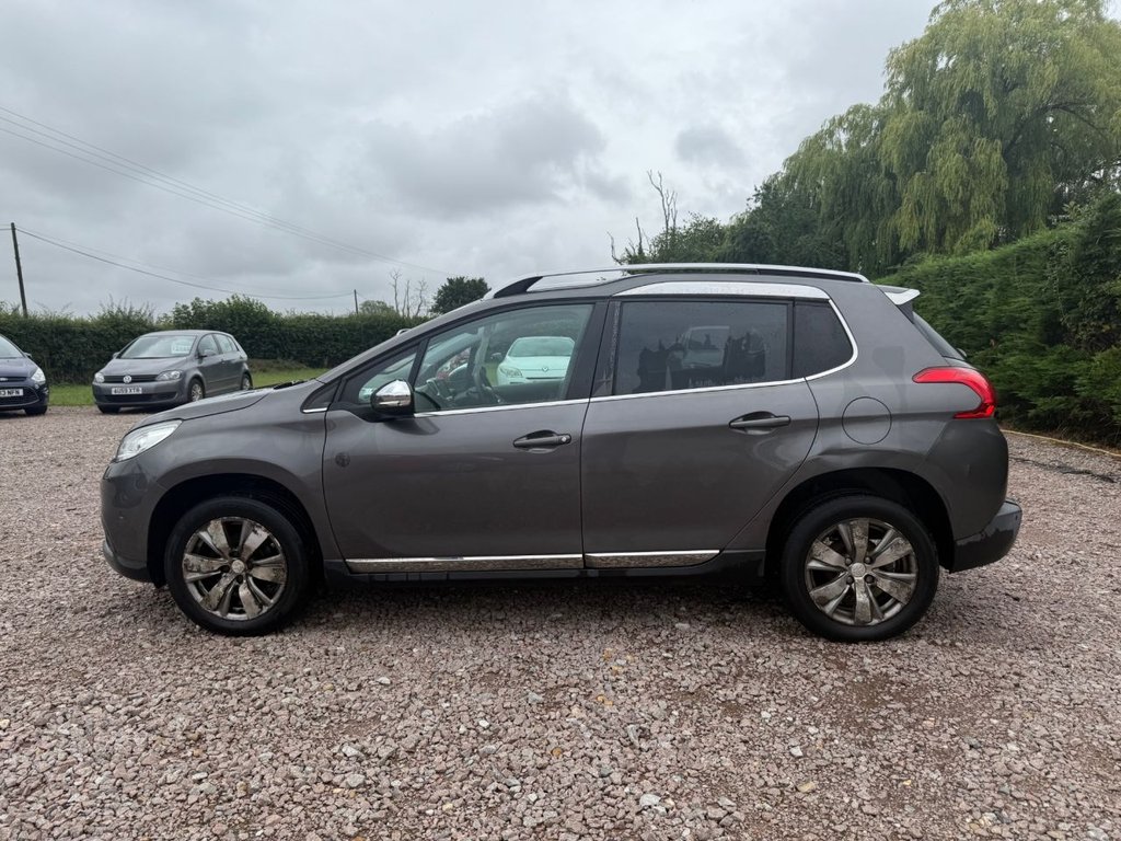 Used Peugeot 2008 2015 for sale - 76469995: Photo 9