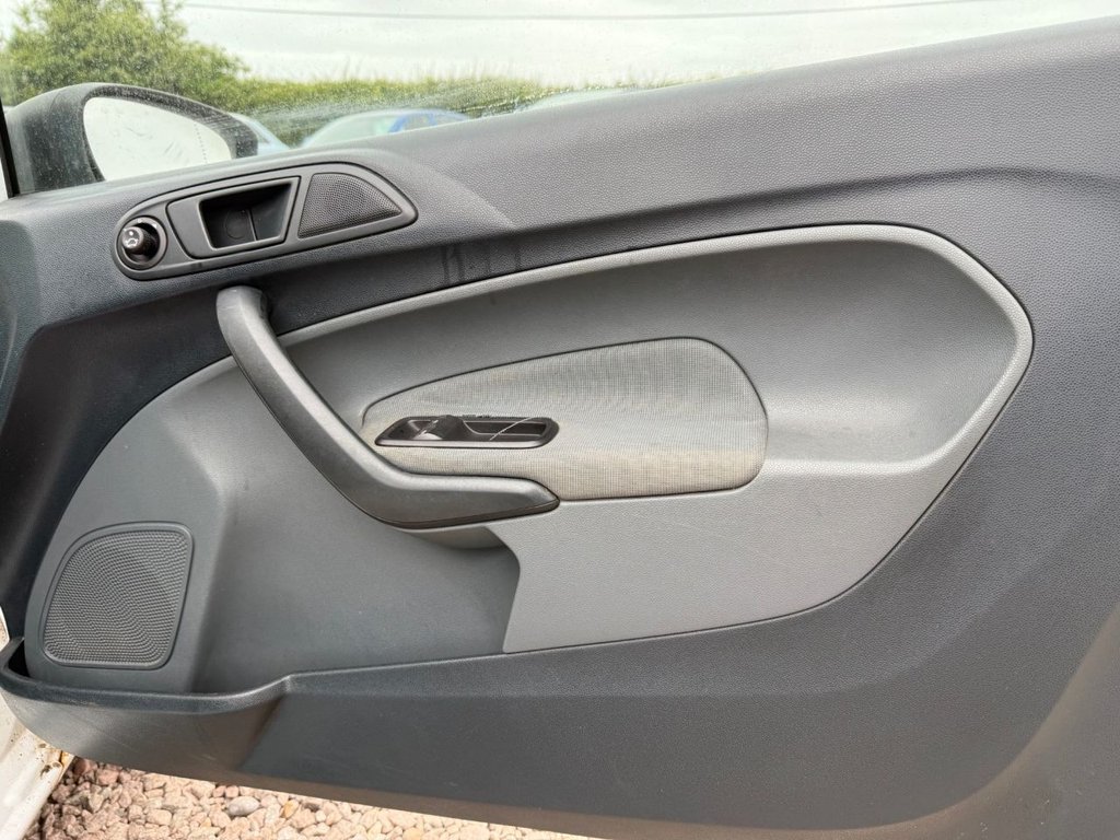 Used Ford Fiesta 2009 for sale - 77483416: Photo 14