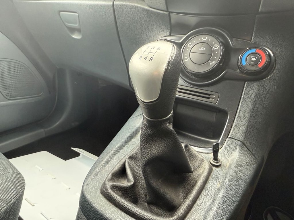 Used Ford Fiesta 2009 for sale - 77483416: Photo 19