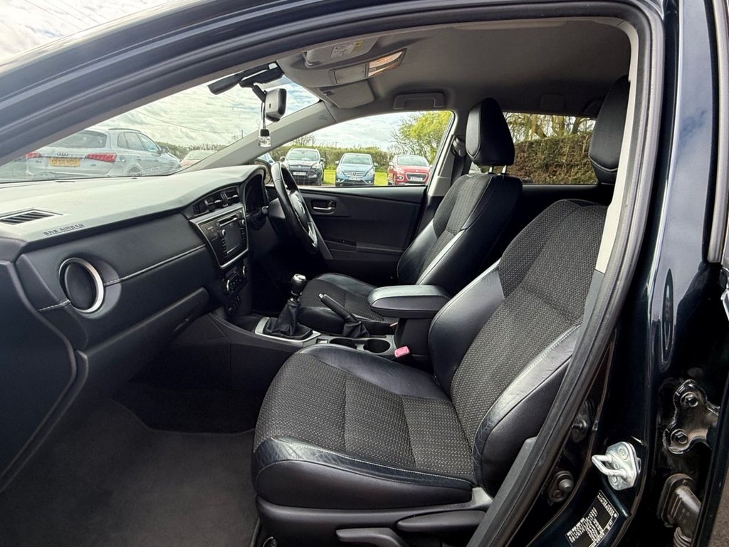 Used Toyota Auris 2013 for sale - 78134531: Photo 12