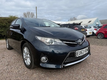 Used Toyota Auris 2013 for sale - 78134531: Photo