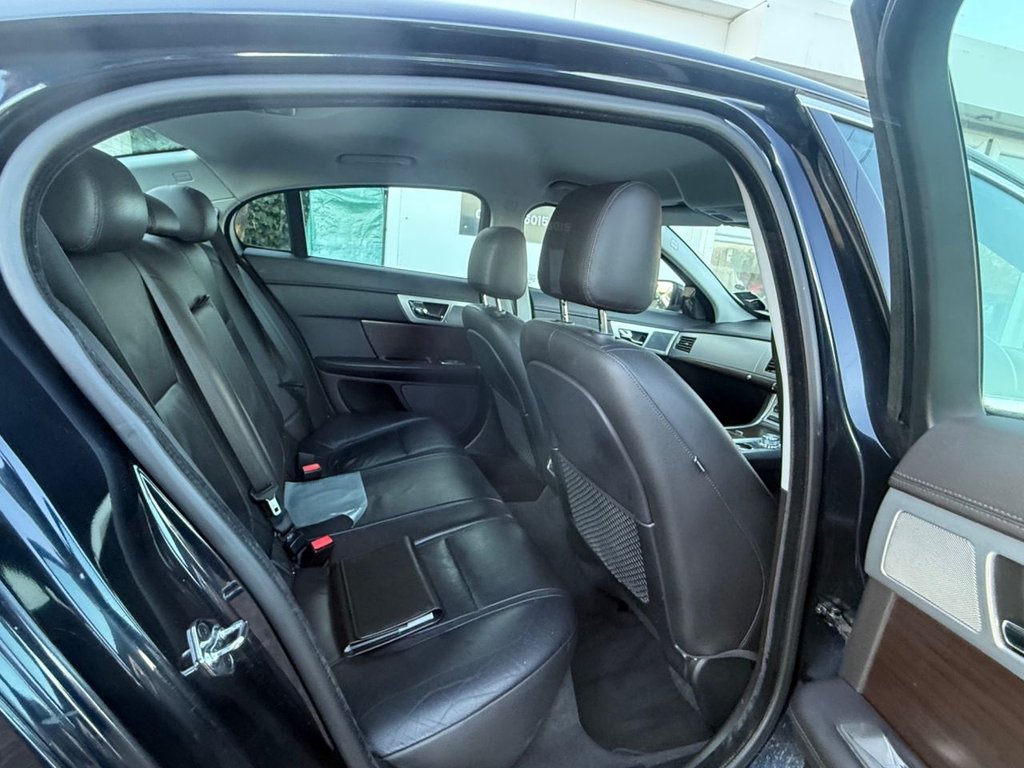 Used Jaguar XF 2011 for sale - 76686173: Photo 14