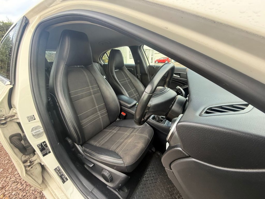 Used Mercedes-Benz A-Class 2015 for sale - 76469705: Photo 11