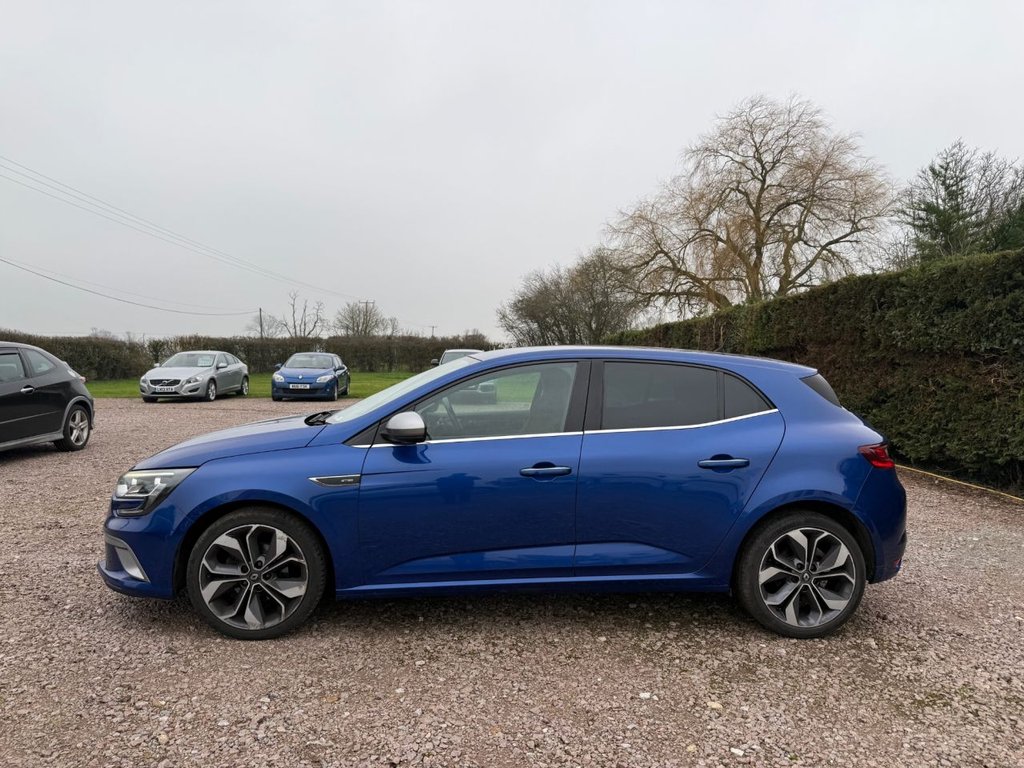 Used Renault Megane 2019 for sale - 77422330: Photo 8