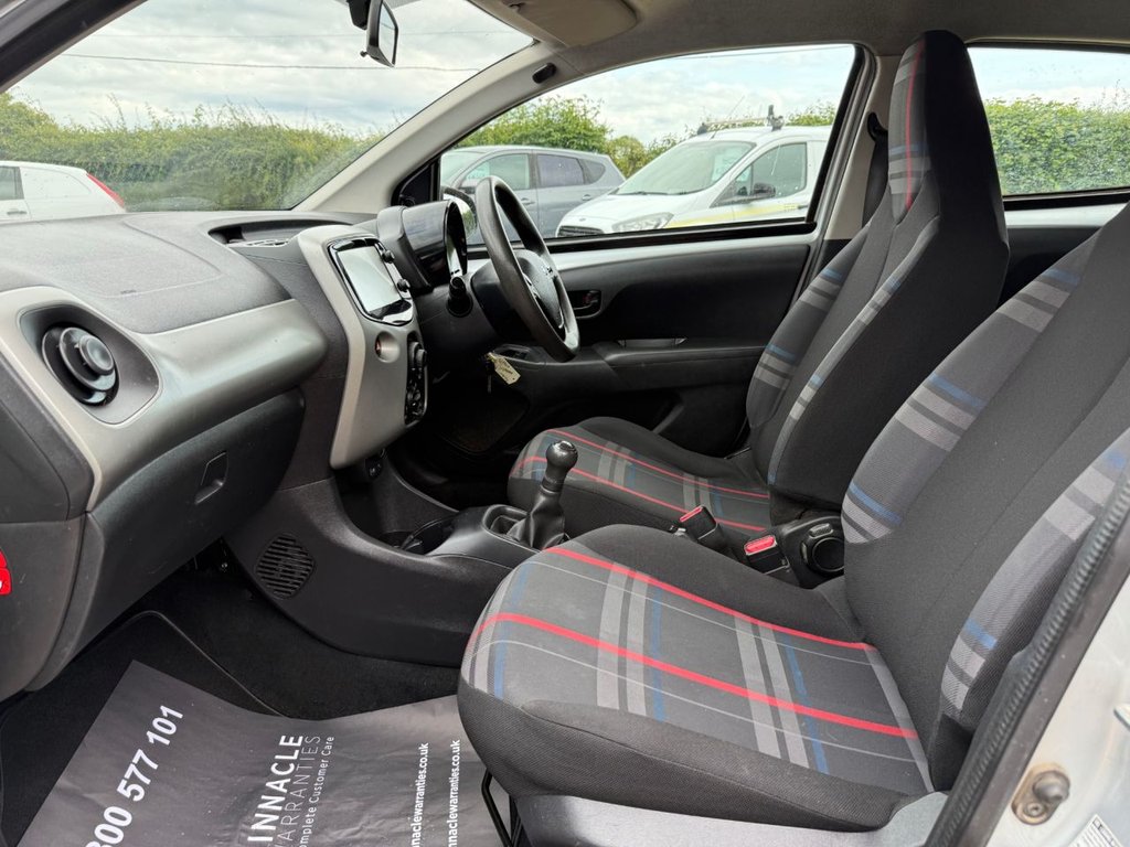 Used Peugeot 108 2015 for sale - 76469963: Photo 14