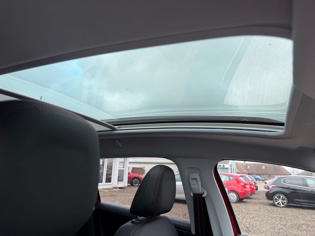 Used Peugeot 2008 2016 for sale - 77263492: Photo 15