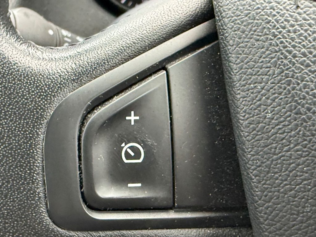 Used Renault Megane 2015 for sale - 77976638: Photo 19