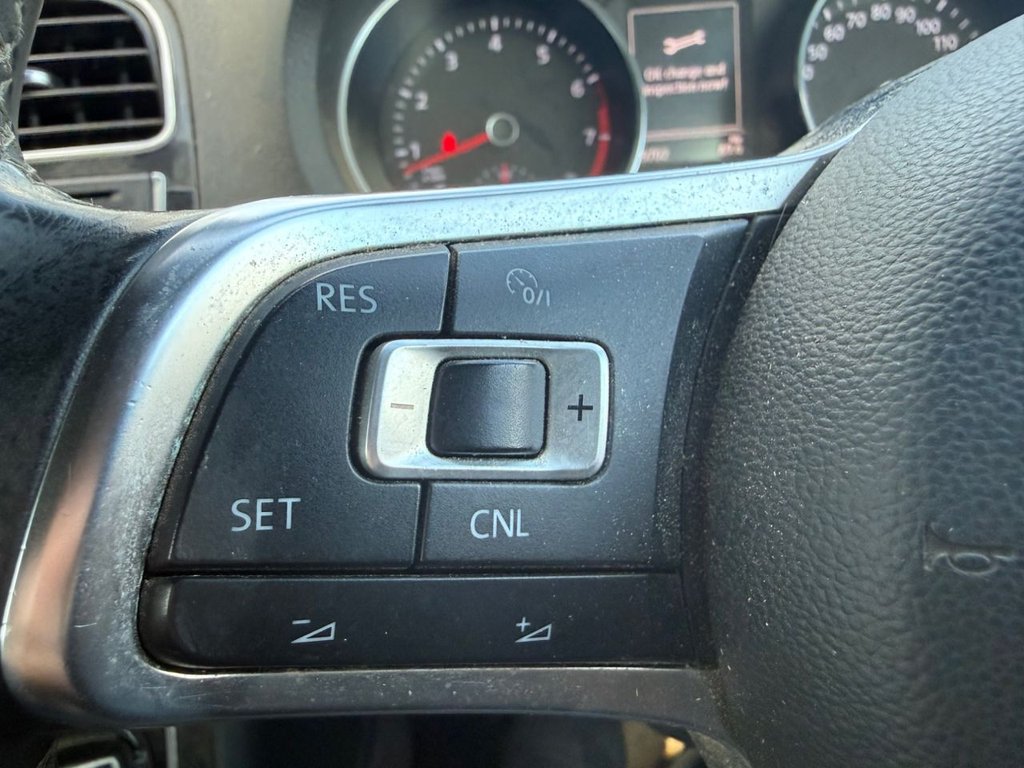 Used Volkswagen Polo 2014 for sale - 77891024: Photo 14