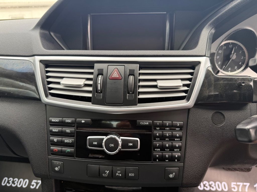 Used Mercedes-Benz E Class 2012 for sale - 76686034: Photo 29