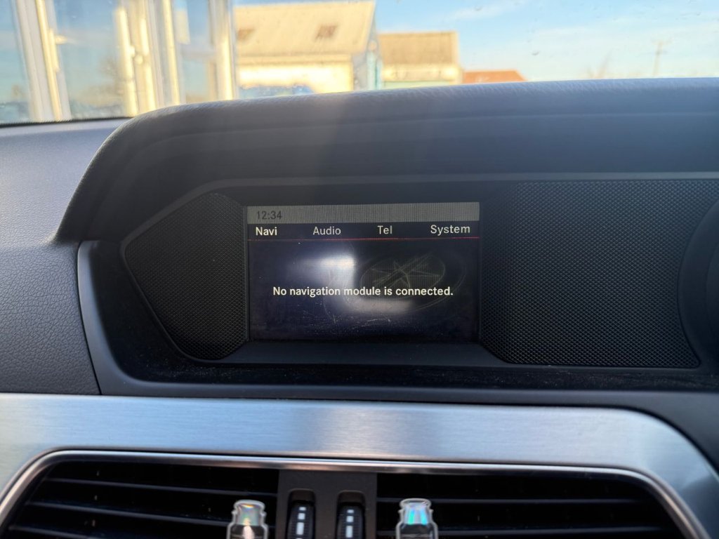 Used Mercedes-Benz C Class 2014 for sale - 76841122: Photo 22