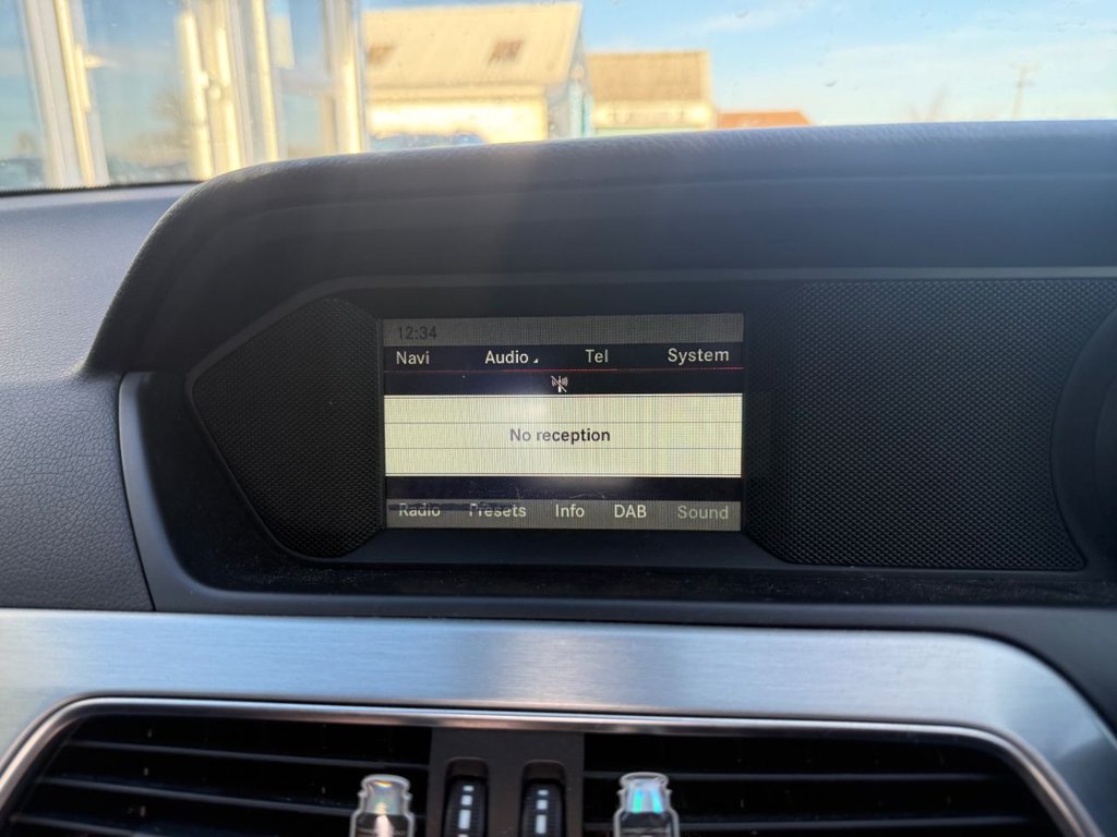 Used Mercedes-Benz C Class 2014 for sale - 76841122: Photo 24