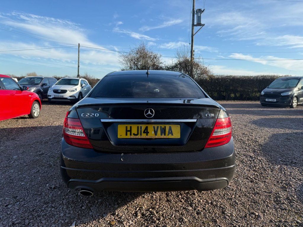 Used Mercedes-Benz C Class 2014 for sale - 76841122: Photo 7