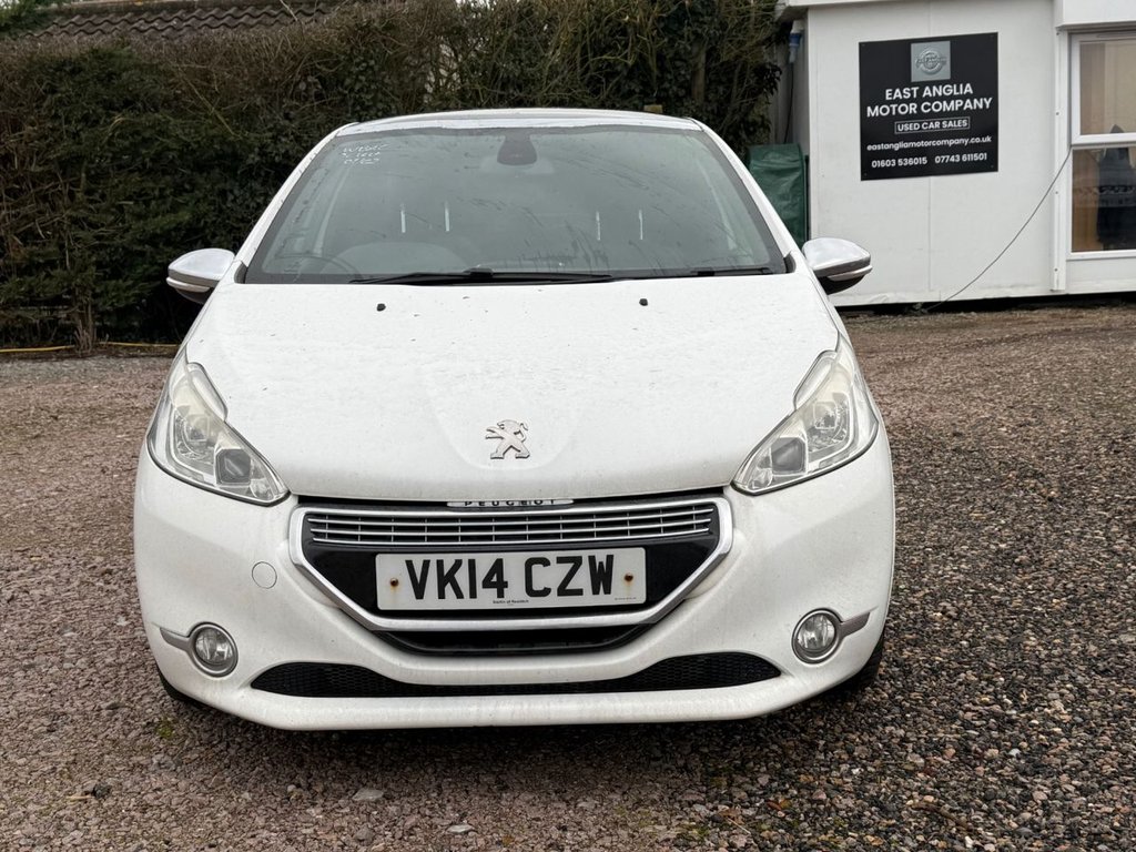 Used Peugeot 208 2014 for sale - 77547453: Photo 3