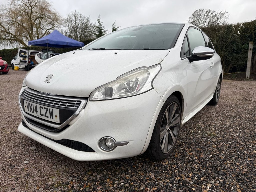 Used Peugeot 208 2014 for sale - 77547453: Photo 4