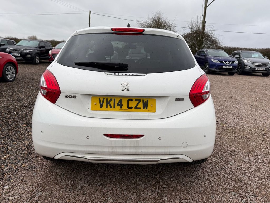 Used Peugeot 208 2014 for sale - 77547453: Photo 6