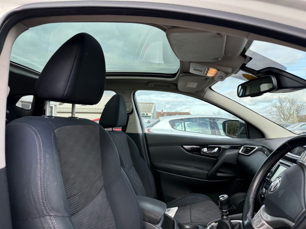 Used Nissan Qashqai 2015 for sale - 77655463: Photo 12