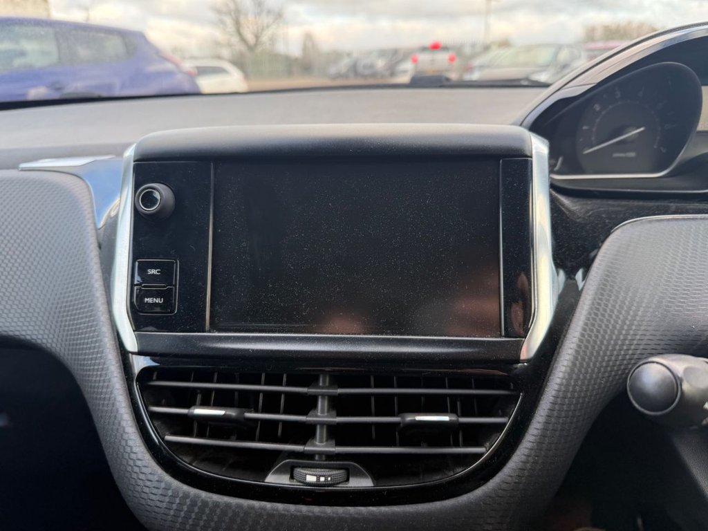 Used Peugeot 208 2016 for sale - 77263688: Photo 15