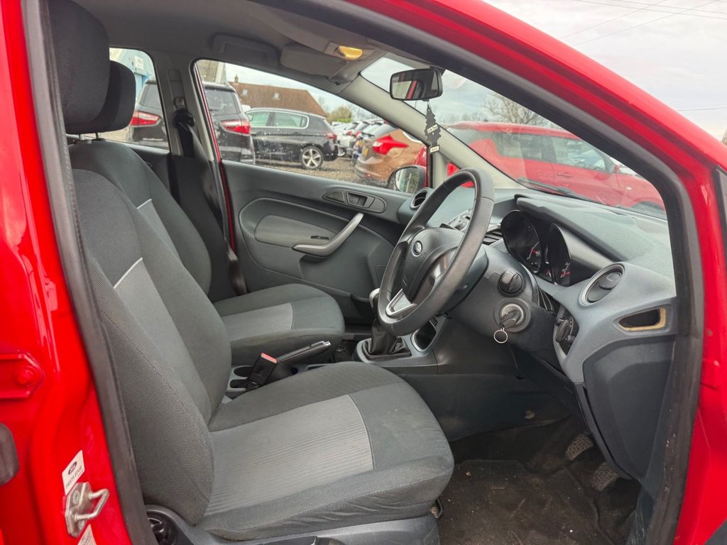 Used Ford Fiesta 2010 for sale - 76883484: Photo 11