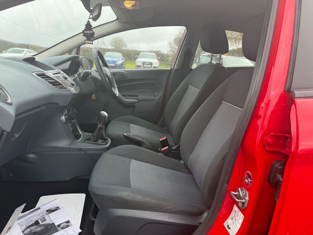 Used Ford Fiesta 2010 for sale - 76883484: Photo 12