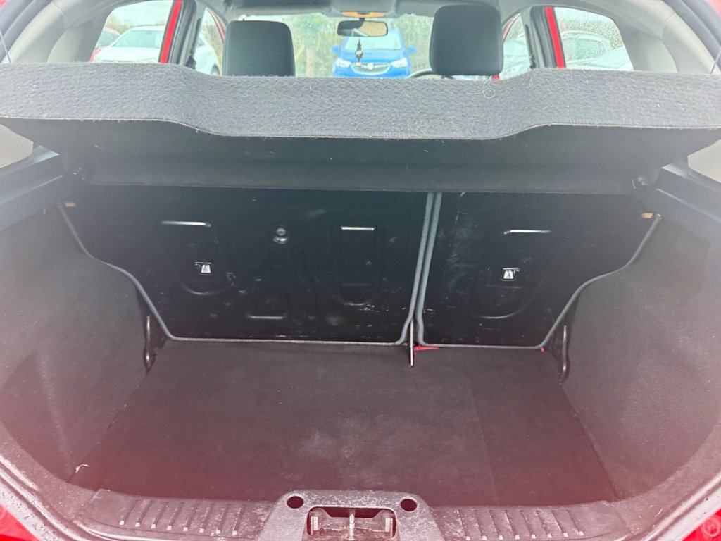 Used Ford Fiesta 2010 for sale - 76883484: Photo 15